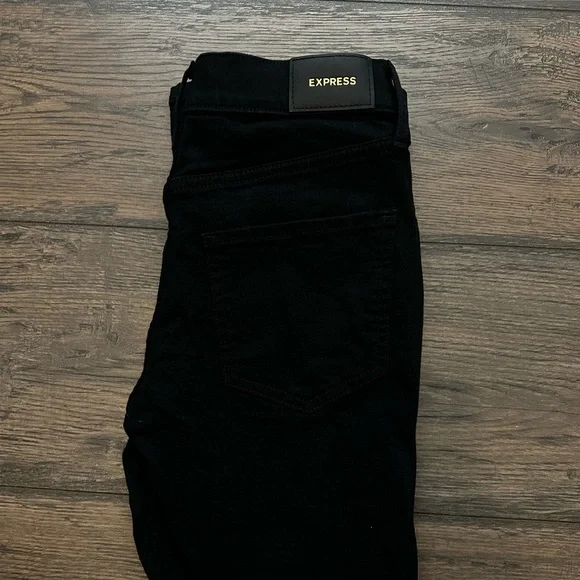 Express Black Skinny Mid Rise Jeans - Picture 4 of 5